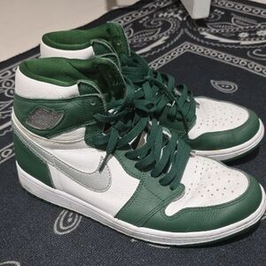 Nike Men's Green and White High-Top Sneakers